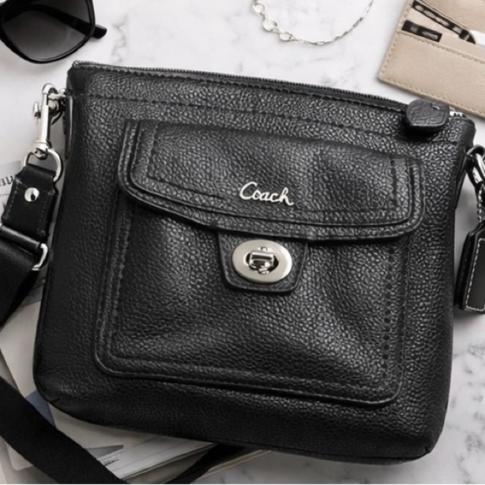 Coach Crossbody Bag Turnlock Adjustable Travel Purse Authentic Minimalist Mini